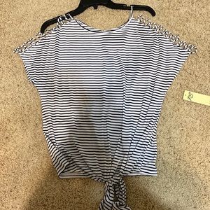 Cute women’s top